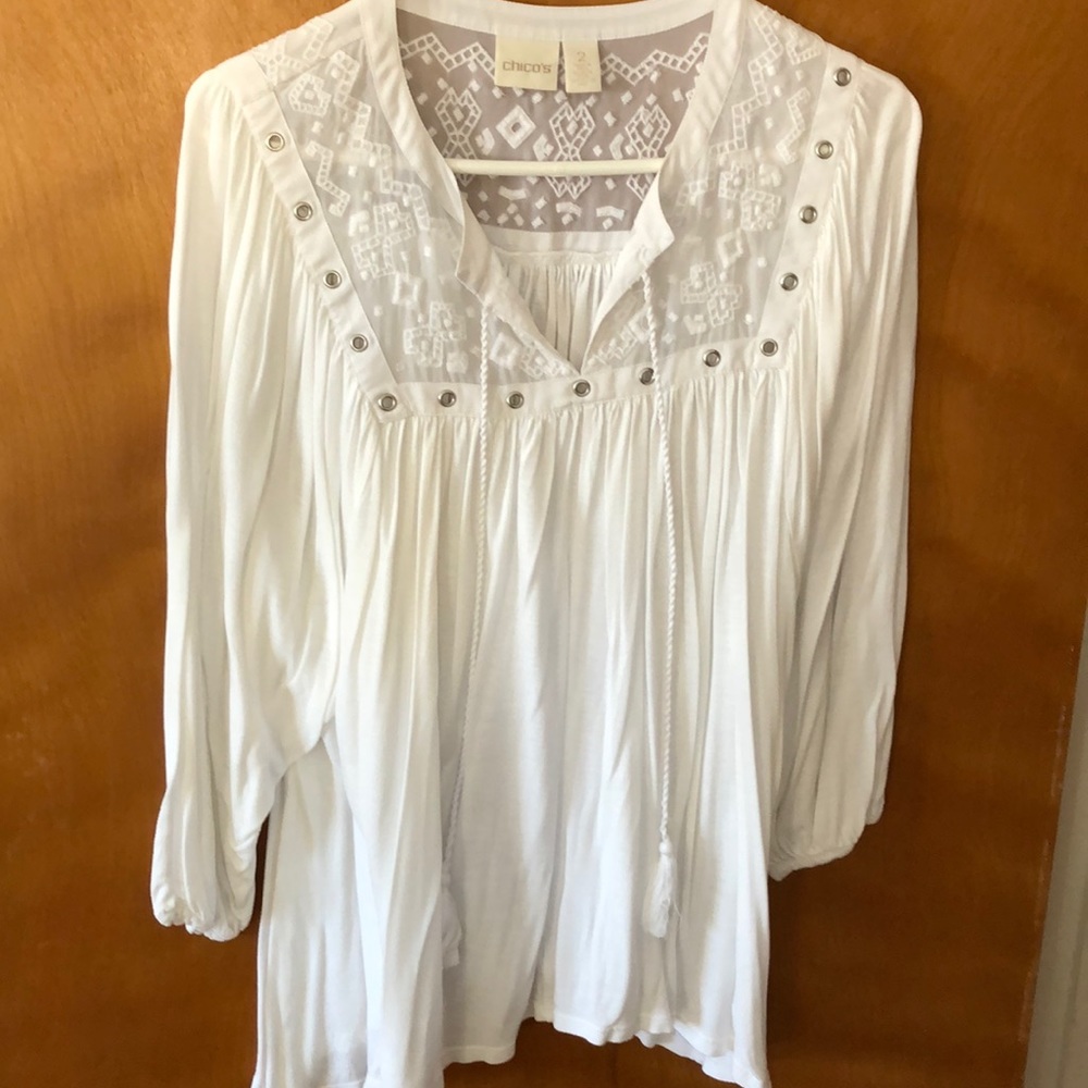 Light weight flowy top